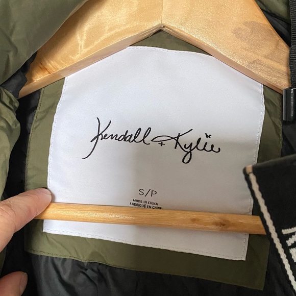 Kendall + Kylie  Small Jacket - Picture 4 of 7